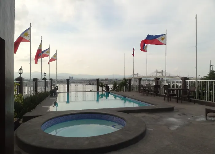The Bellavista Hotel 3*