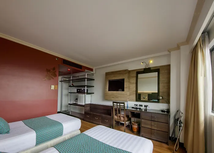 The Bellavista Hotel 3*