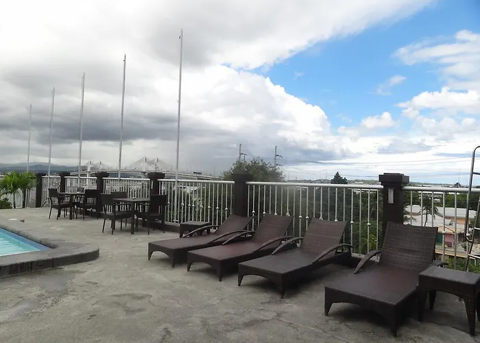 Hotel The Bellavista Lapu-Lapu City