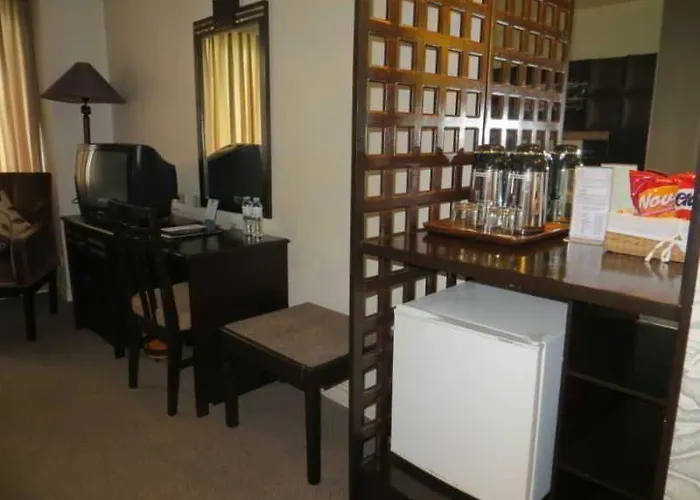 The Bellavista 3* Lapu-Lapu City